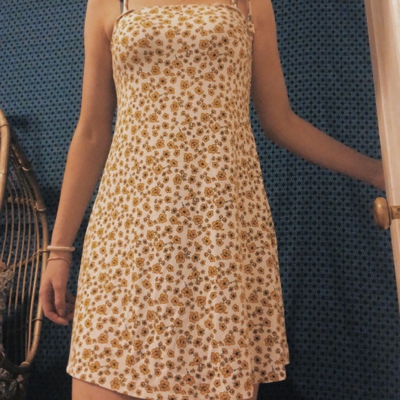 Forever 21 dress - Picture 2 of 3
